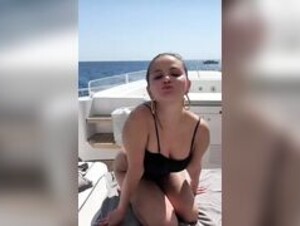 Sexy Selena Gomez