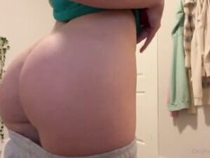 Zipoz ass spanking