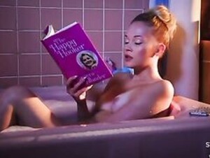Kelli Berglund fucked and masturbating naked