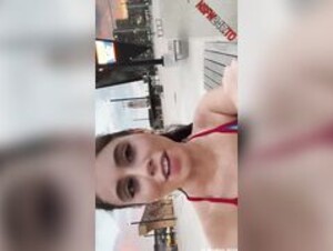 VIOLET SUMMERS PUBLIC MASTURBATION