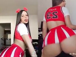 bella_doll (belastanley) - Twerk