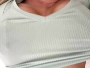 thesabrinabankss boob massage