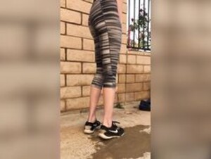 Pissqu33n workout wetting