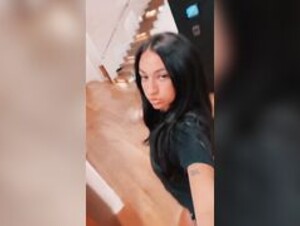 Bhad Bhabie Trying To Twerk