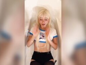 waifumia tiktok 3