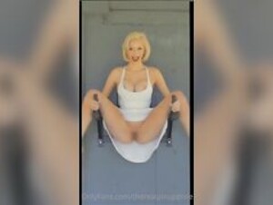 Pinuppixie spread
