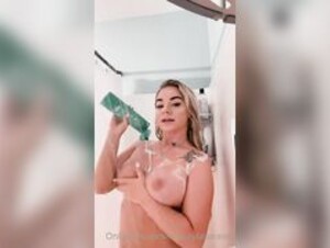 Makayla Tits