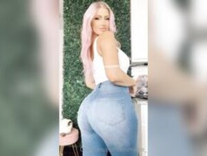 emmybre jean