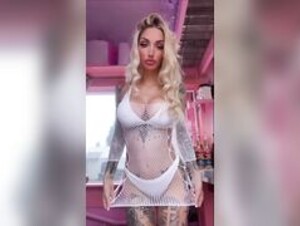 Audrey white lingerie