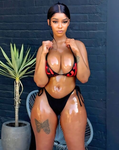 Juicy Pandora
