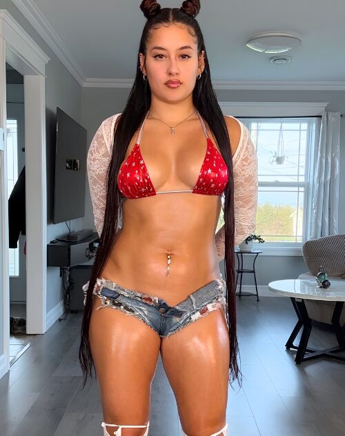 KeonaDovee
