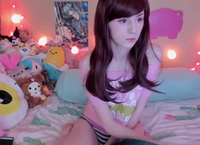 Teen Tweetney Pleasures Fuck Holes