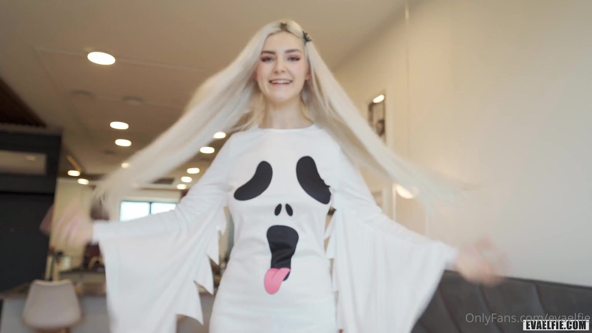 After Fucking Doggy Style, Eva Elfie Gets A Massive Facial
