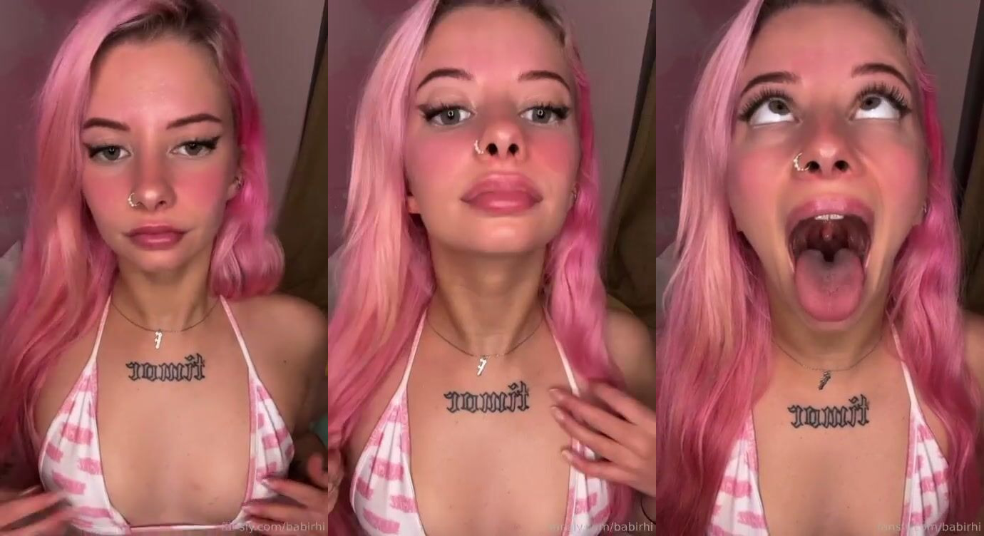 Babi Rhi Shows Us Her Open Mouth