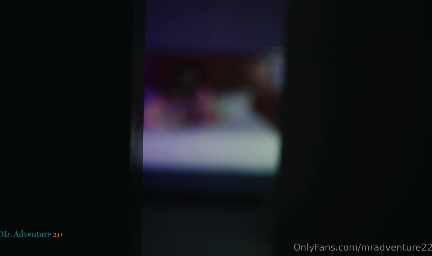 Venus Vixen & Renee Rose Fucked In The Dark