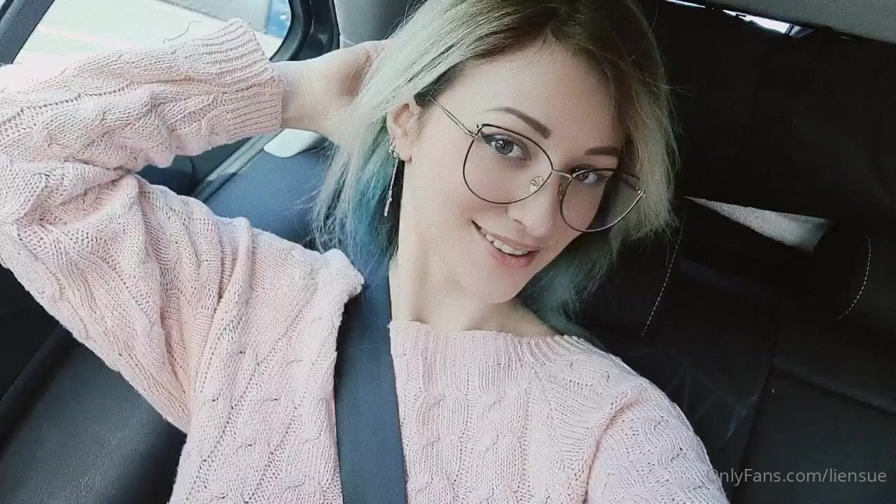 Liensue Massages Her Tits Through Her Sweater