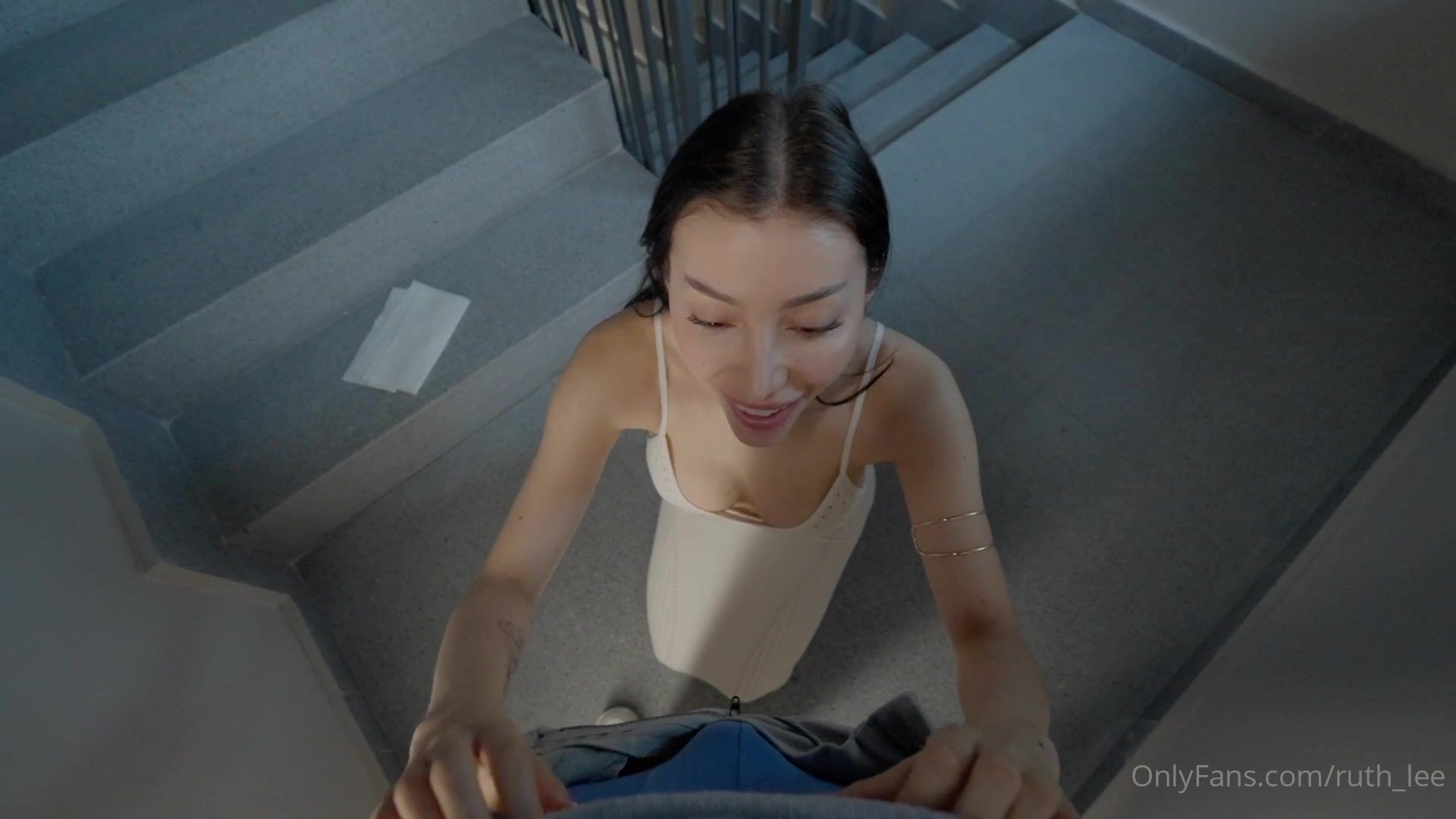 Ruth Lee Gives Head And Rides A Cock In The Stairs