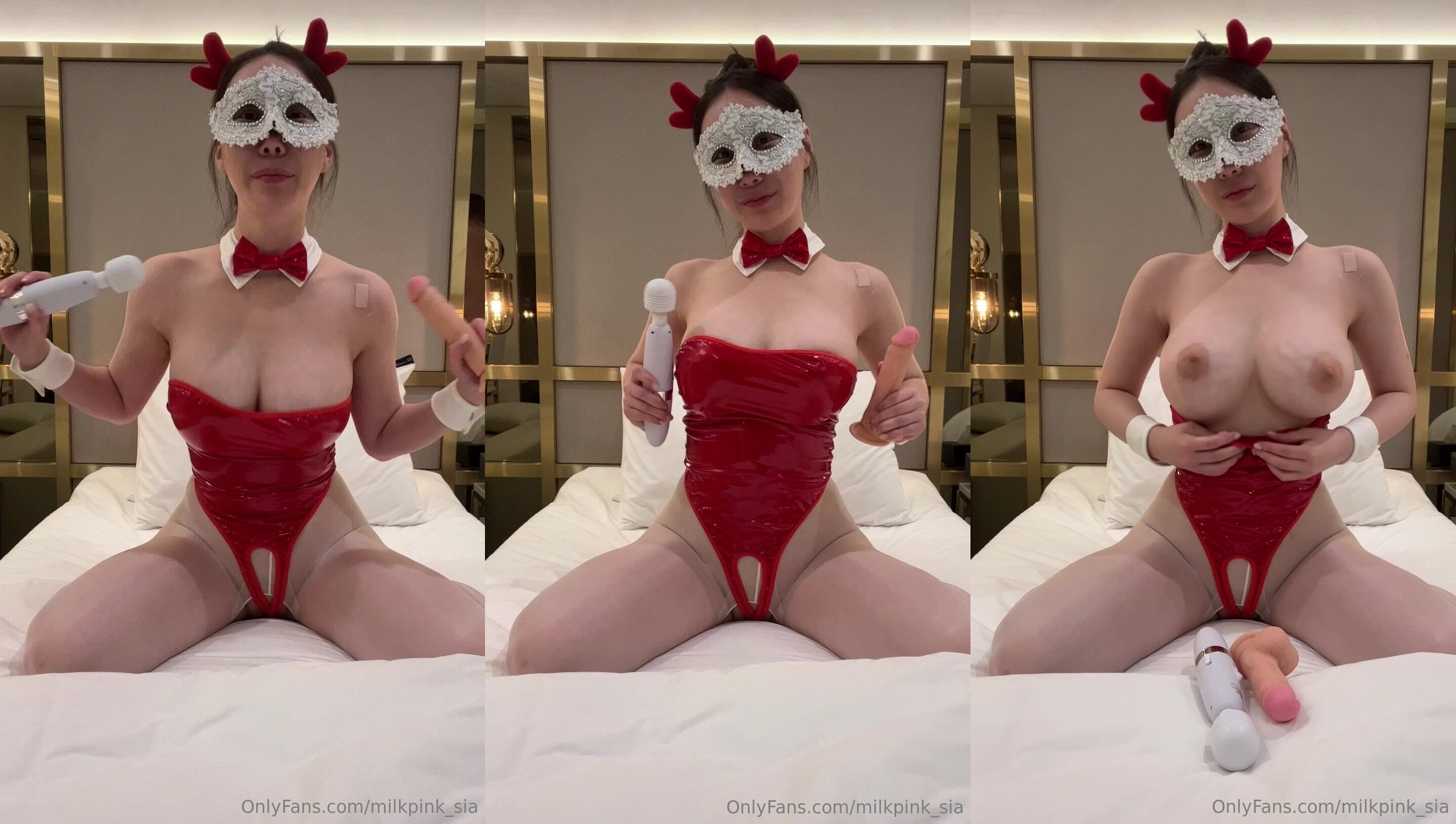 Masked Milkpink_Sia Plays With Her Toys