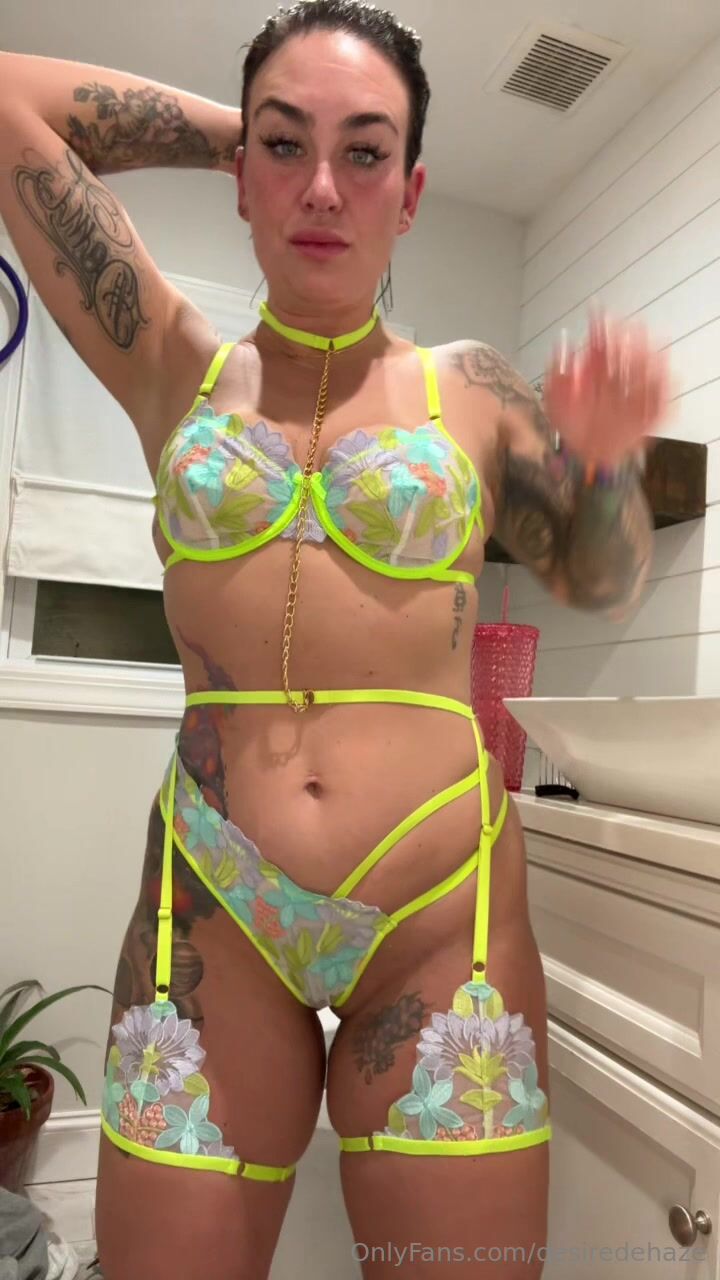 Desiredehaze Rocking Her Green Lingerie