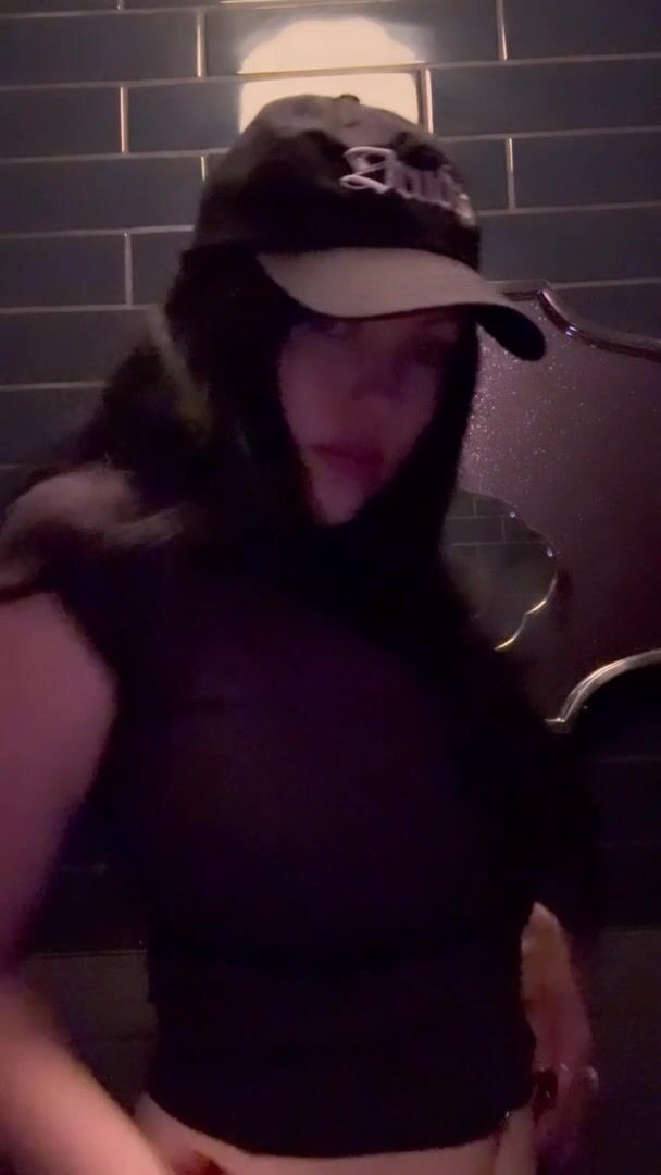 Boobsandbeef's Perfect Bouncy Tits
