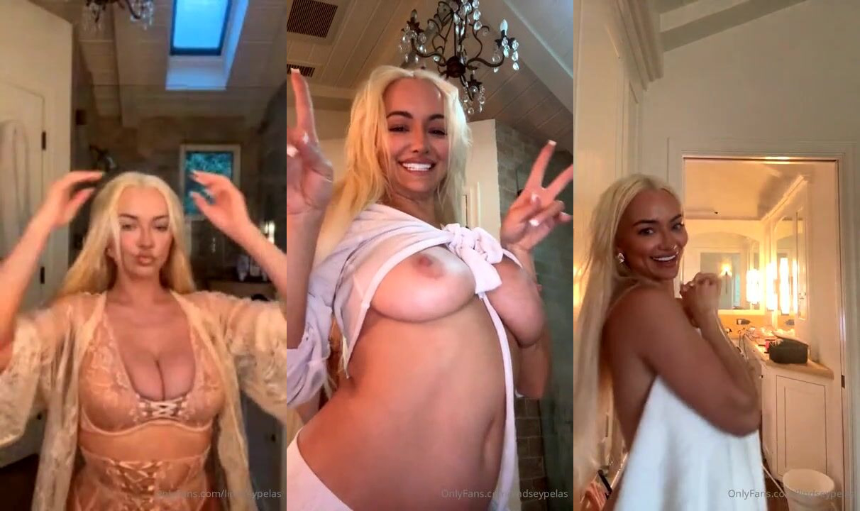Lindsey Pelas In A Hot Livestream