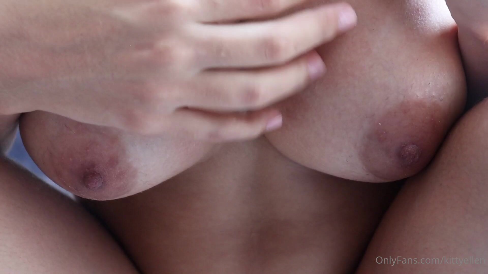 Kitty Ellen Carresses Her Tits