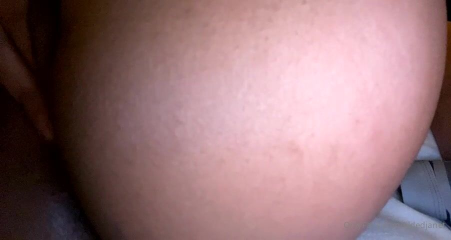 Lildedjanet Zoomed In Masturbation