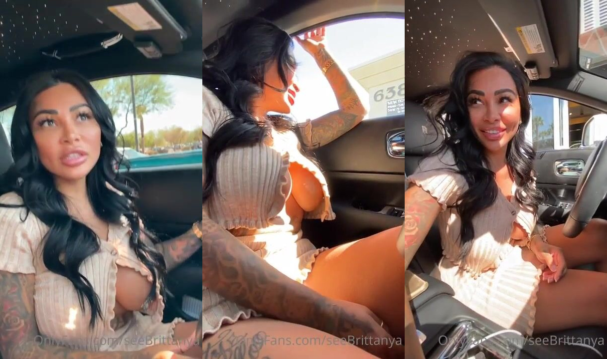 Brittanya Razavi Masturbates While Driving