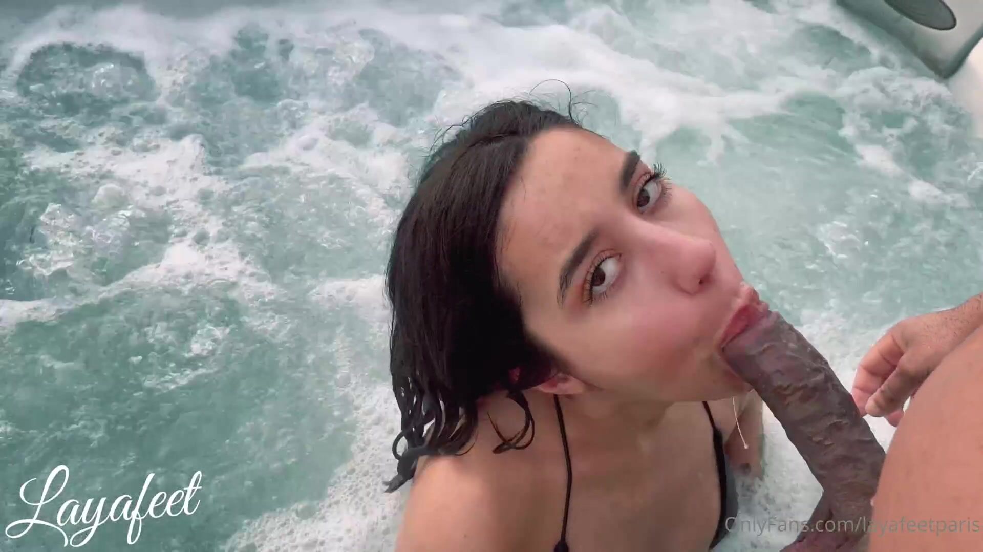 Layafeet Blows A Cock In A Jacuzzi