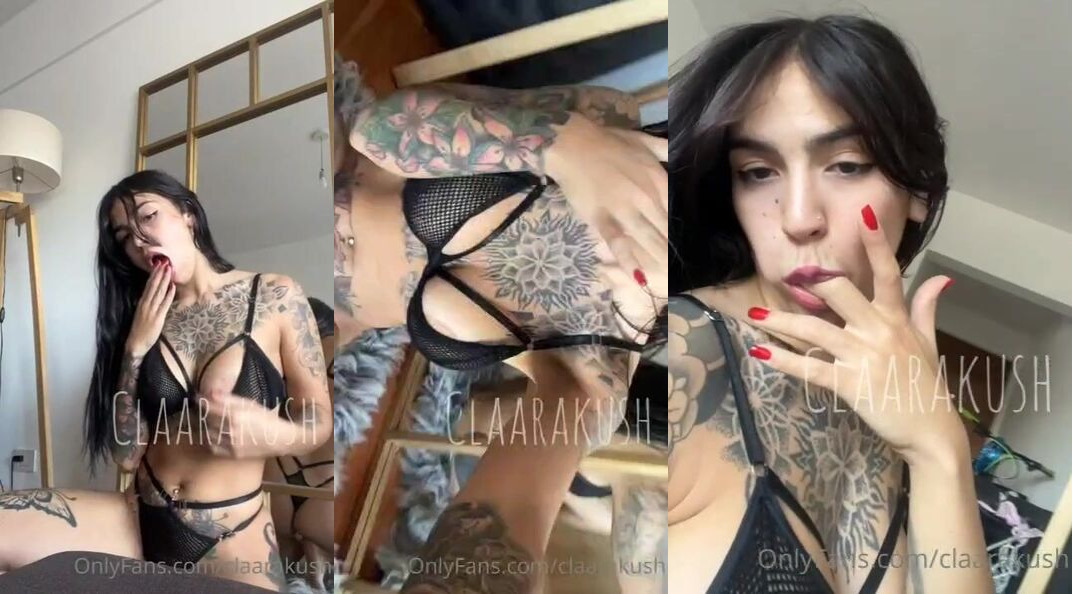 Tattooed Claarakush Giving Herself Pleasure