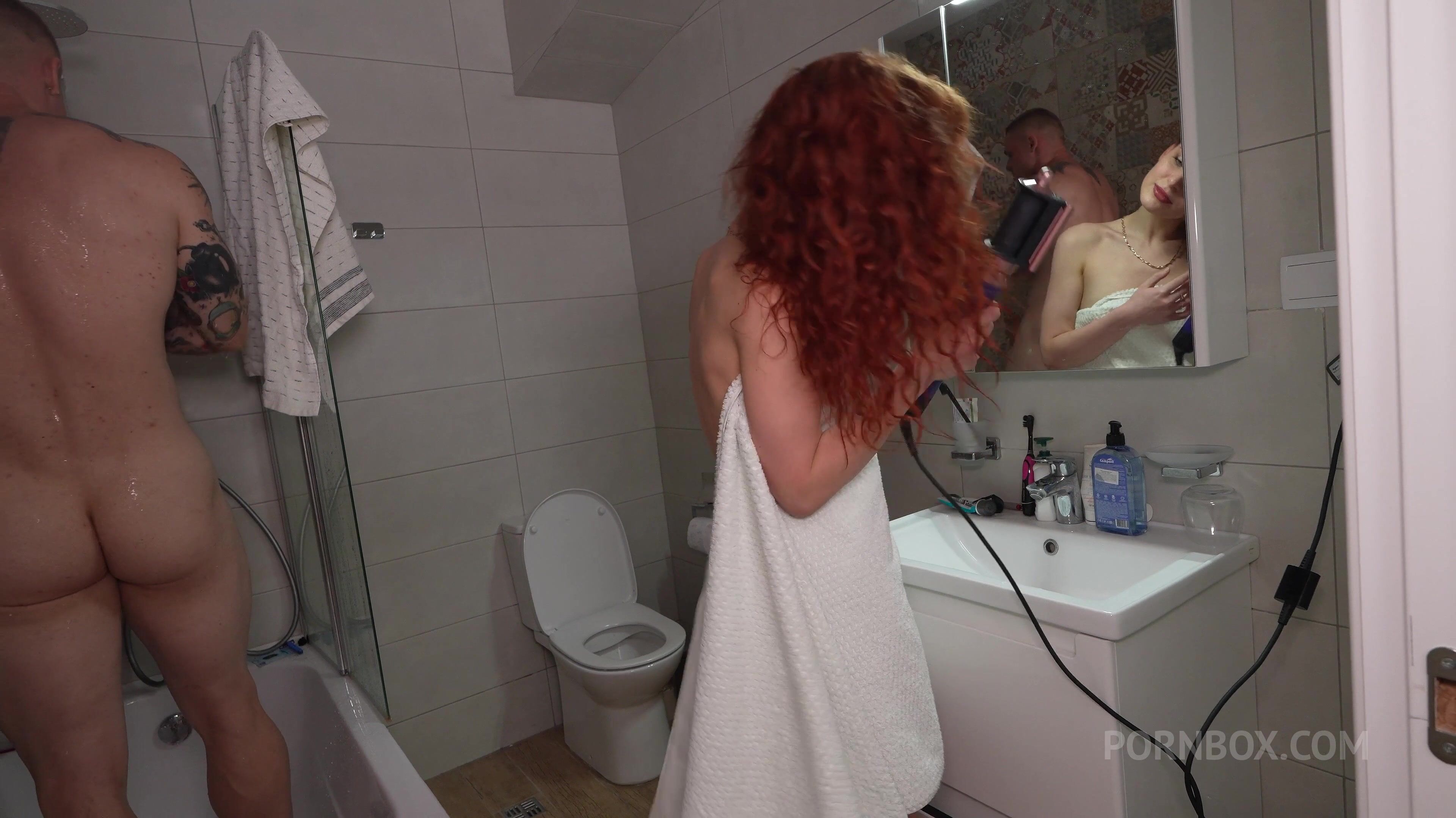Victoria Dreams Gets Fucked In Bed After A Shower